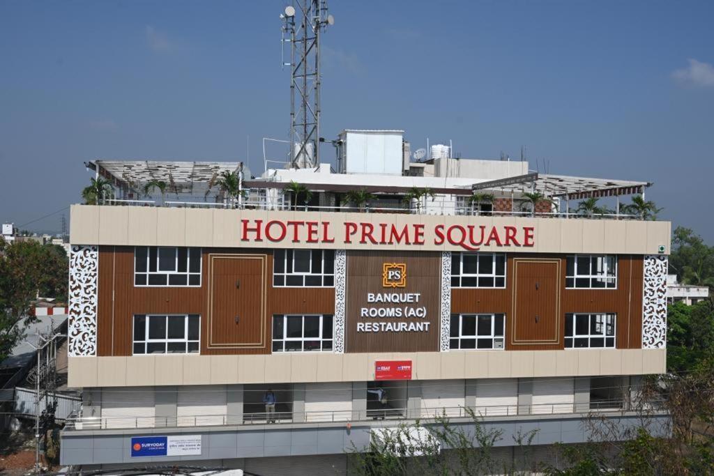 Hotel Prime Square Daund Exterior photo